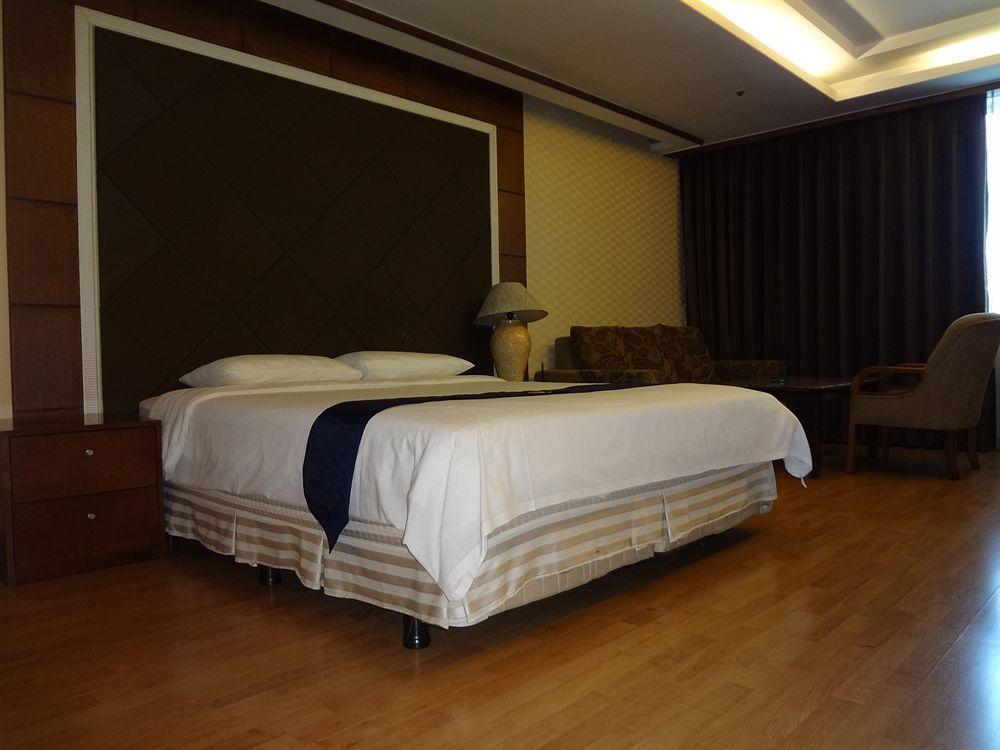 Diamond Tourist Hotel Busan Exterior photo